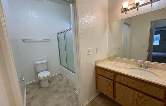 1 bed, 1 bath, 700 sqft, $1,995, Unit 206