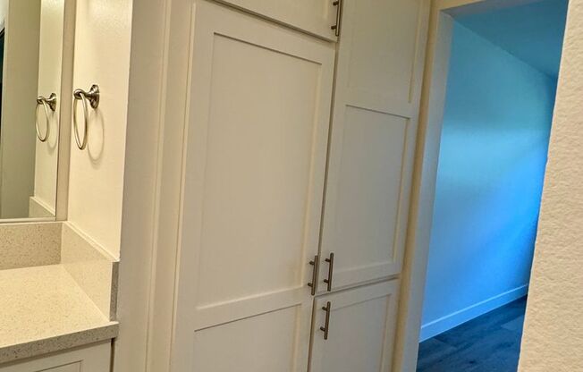 1 bed, 1 bath, 800 sqft, $2,245, Unit #7