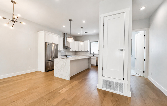 Modern Luxury in Farmers Branch $500 off first months rent for those that qualify