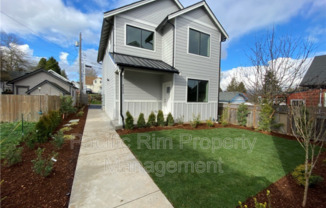 4634 S YAKIMA AVE