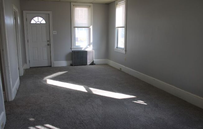 1 bed, 1 bath, $800, Unit 1st Floor