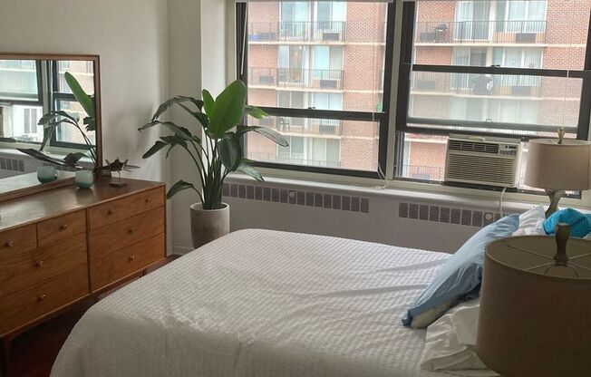 1 bed, 1 bath, 700 sqft, $2,000, Unit 418-1304