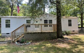 3 beds, 2 baths, $1,300