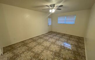 758 E. Pecan St