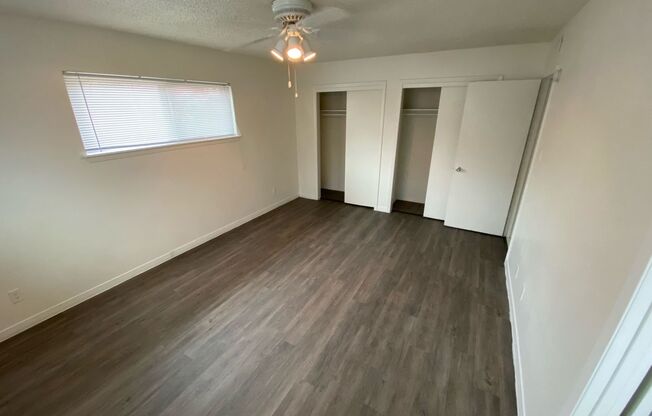 2 beds, 2 baths, 950 sqft, $1,575, Unit PEN-203