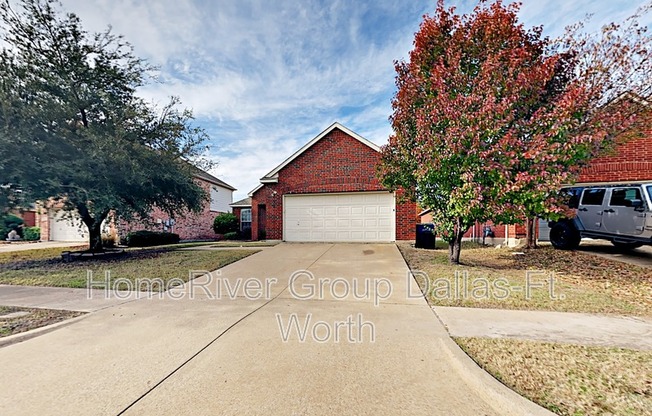 10613 GLENEAGLES LN