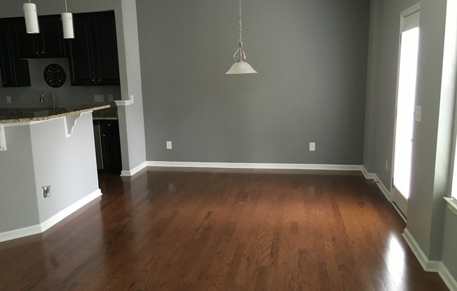 113 GRANDE SKY CT