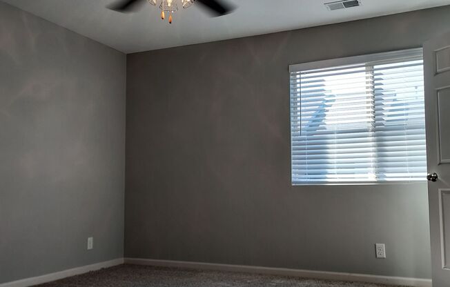 2 beds, 2 baths, 1,142 sqft, $1,360, Unit 31-202