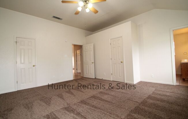 2 beds, 2 baths, $1,050