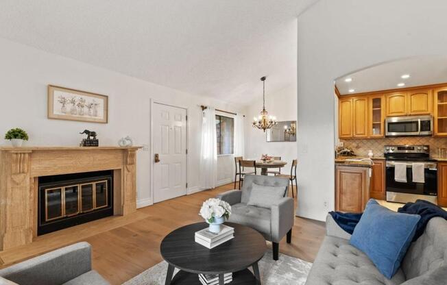 3515 LA TERRACE CIR