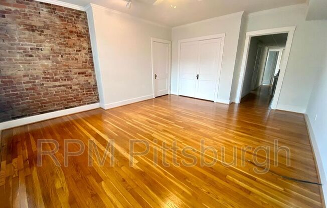 205 Lehigh Ave #2