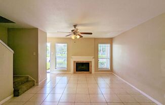 3901 Woodchase Dr Unit 34