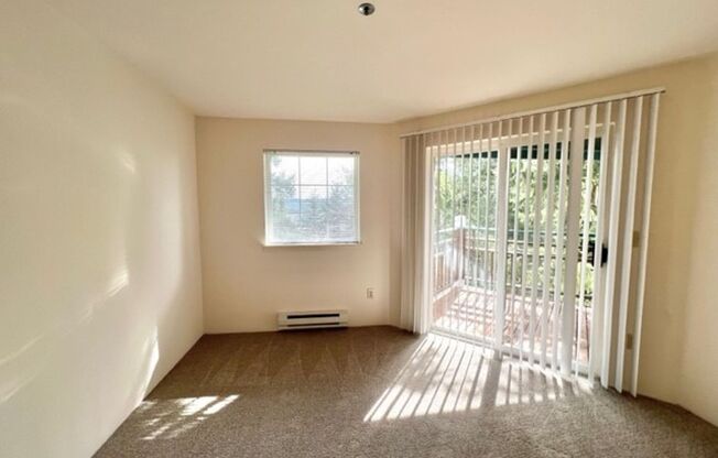 2 beds, 2 baths, 990 sqft, $2,595, Unit A 107