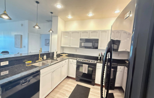 628 CLEVELAND STREET