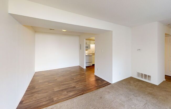 2 beds, 1.5 baths, 1,197 sqft, $1,315, Unit 09 - 909