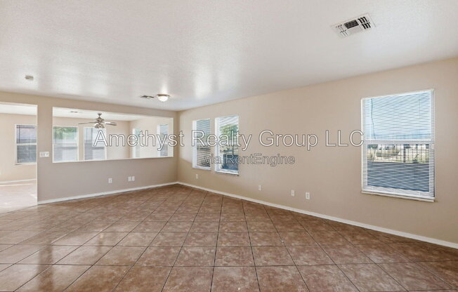 4 beds, 2.5 baths, 2,317 sqft, $2,295