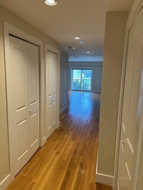 321 Hammond Pond Pkwy