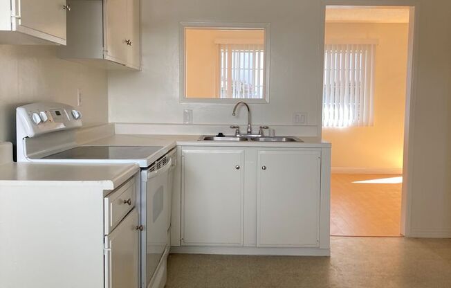 Rolling Hills Gardens REC