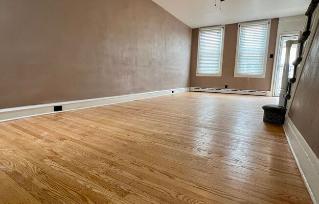 Stunning 2-Bedroom Townhome with Partially Finished Basement! Available August!