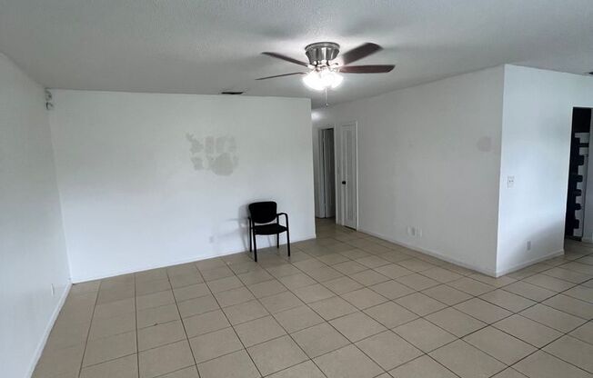 No HOA Fees!  Great location 4 bedroom house in Boca Raton!  Free Internet!