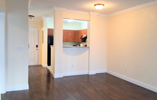 1 bed, 1 bath, $1,475, Unit # 3060