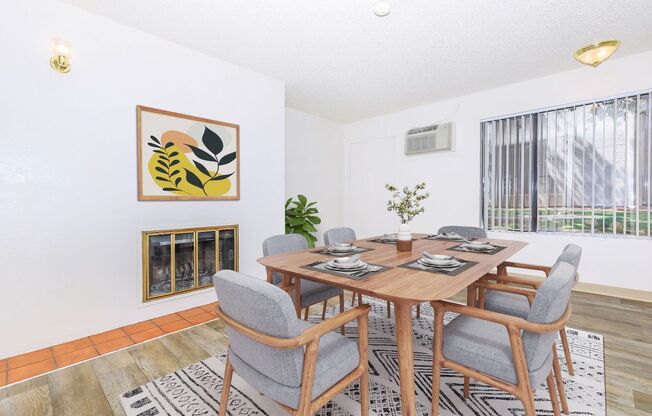 Studio, 1 bath, 520 sqft, $730, Unit 332