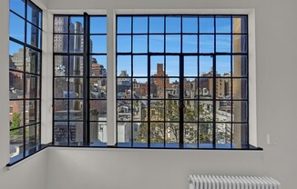 127 E 69 ST