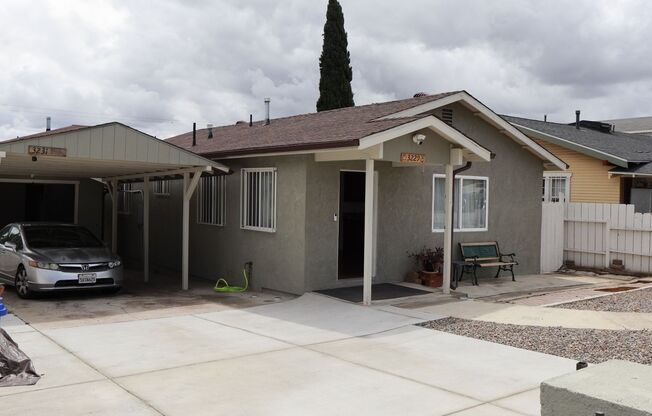 Single 2 bedrooms 2 baths house in San Diego CA.