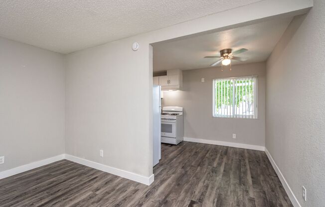 1 bed, 1 bath, 519 sqft, $1,250, Unit 37-C