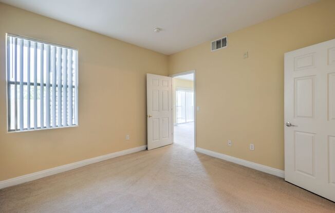 2 beds, 2 baths, $1,375, Unit # 2181