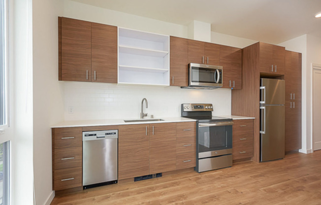 Studio, 1 bath, 513 sqft, $1,695, Unit G07
