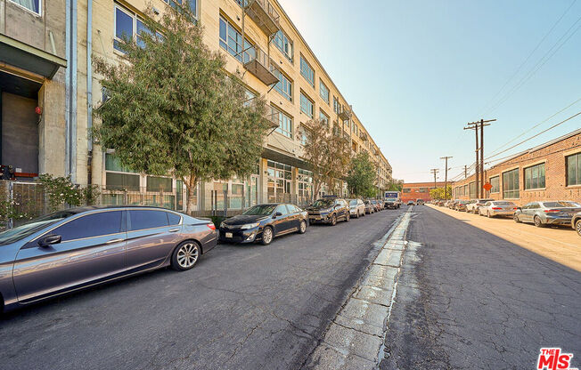 1 bed, 1 bath, 1,110 sqft, $3,750, Unit 326