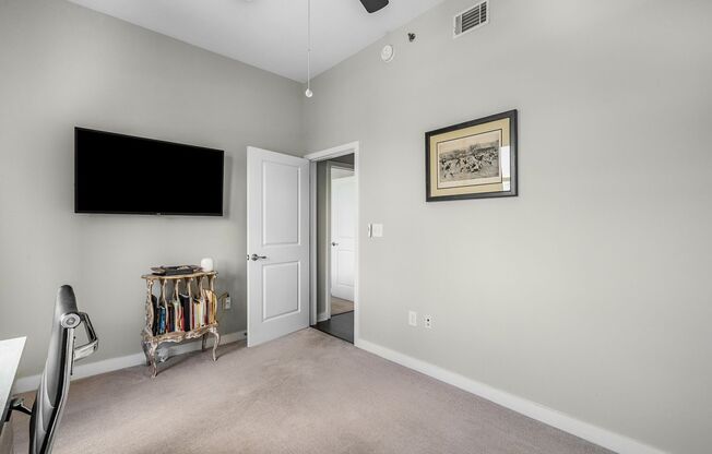 2 beds, 2 baths, $2,765, Unit LABS 565 Peachtree St NE - 36968507409