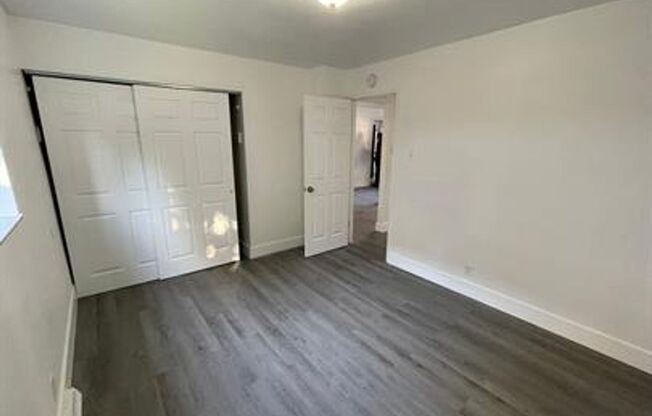 1 bed, 1 bath, 550 sqft, $800, Unit 841 - D