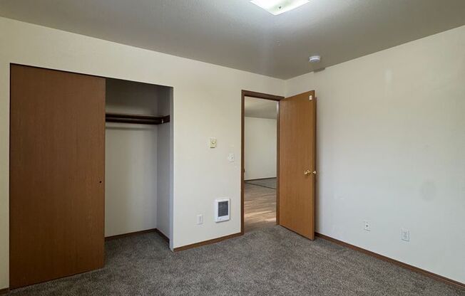 2 beds, 1 bath, $1,224, Unit 316