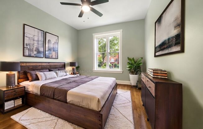 6257 Lakewood Apartments — Edgewater Glenn, Chicago