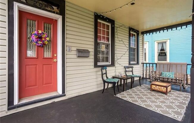 Stylish Victorian Home!