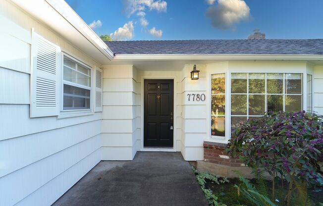 Newly Remodel Home in West Hills!