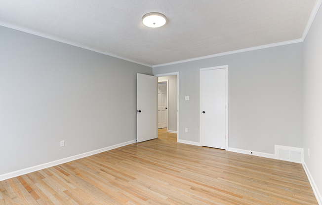 2767 GREENMILL DR