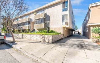 1 Month Free! Renovated Units in Central Van Nuys