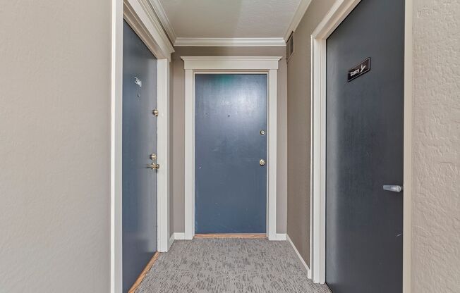 2 beds, 1 bath, 864 sqft, $2,695, Unit 302