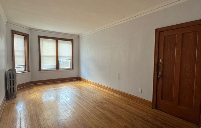 1 bed, 1 bath, 800 sqft, $1,550, Unit 4826-2S