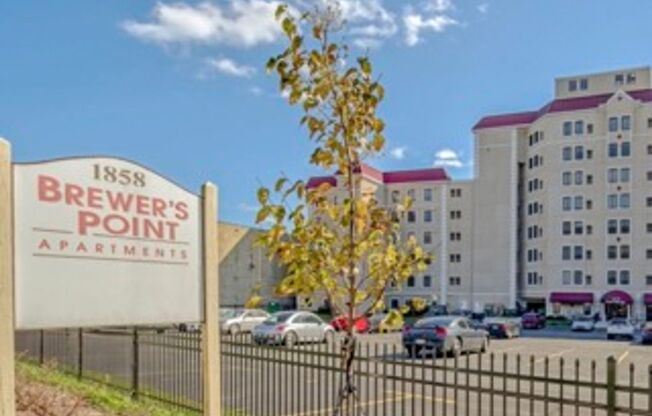 Brewers Point Apartments