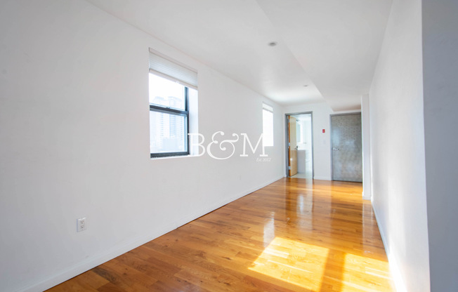 1 bed, 2 baths, 1,250 sqft, $7,000, Unit PH-F