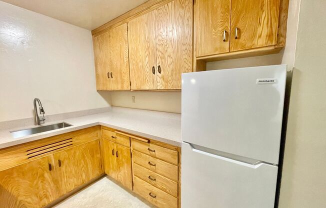 1 bed, 1 bath, $2,550, Unit 530 Bartlett Street - Unit 5