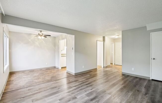 3 beds, 1.5 baths, 963 sqft, $1,749, Unit D-03