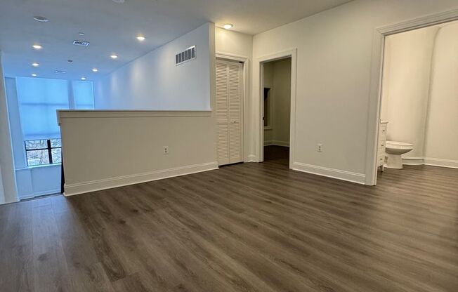 3 beds, 2 baths, 1,292 sqft, $1,840, Unit Unit 301 (Loft)