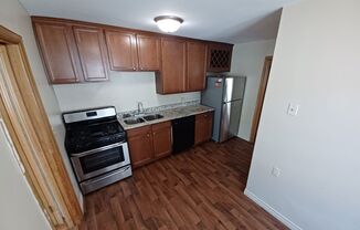 1 bed, 1 bath, 650 sqft, $999