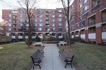2 beds, 2 baths, 1,030 sqft, $3,800, Unit 304
