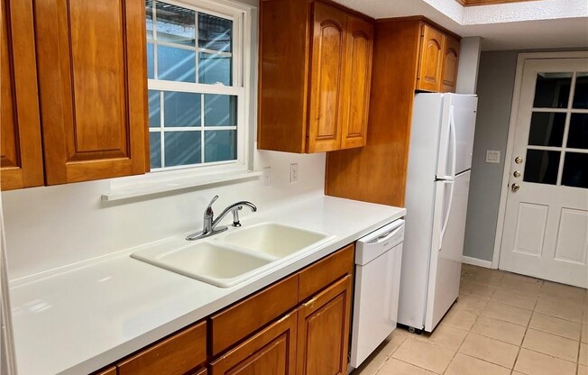 67 TOWNHOUSE LN